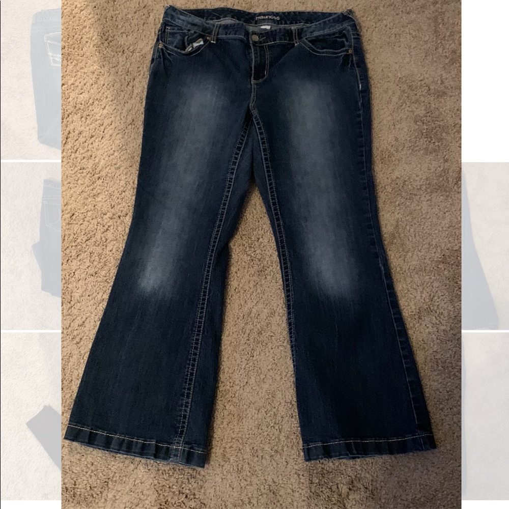 Dark wash Maurice jeans